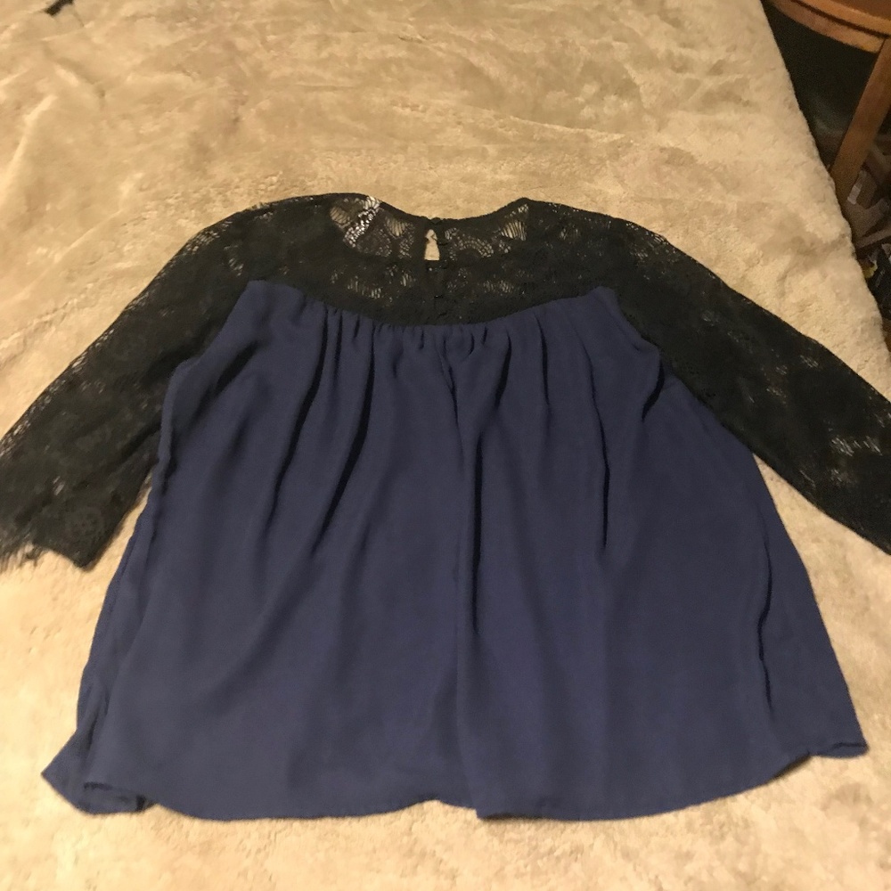 Navy blouse with lace top